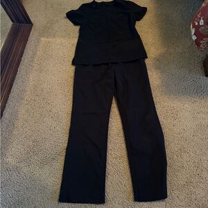 Black scrub bundle